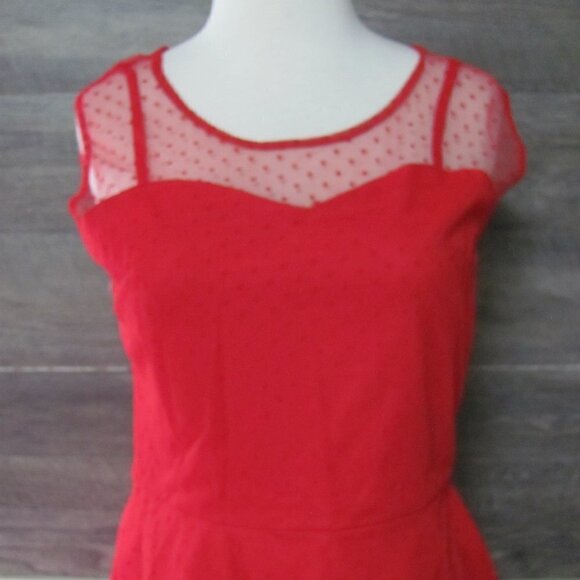 THE BETSY LADIES FORMAL PARTY DRESS - Picture 2 of 7